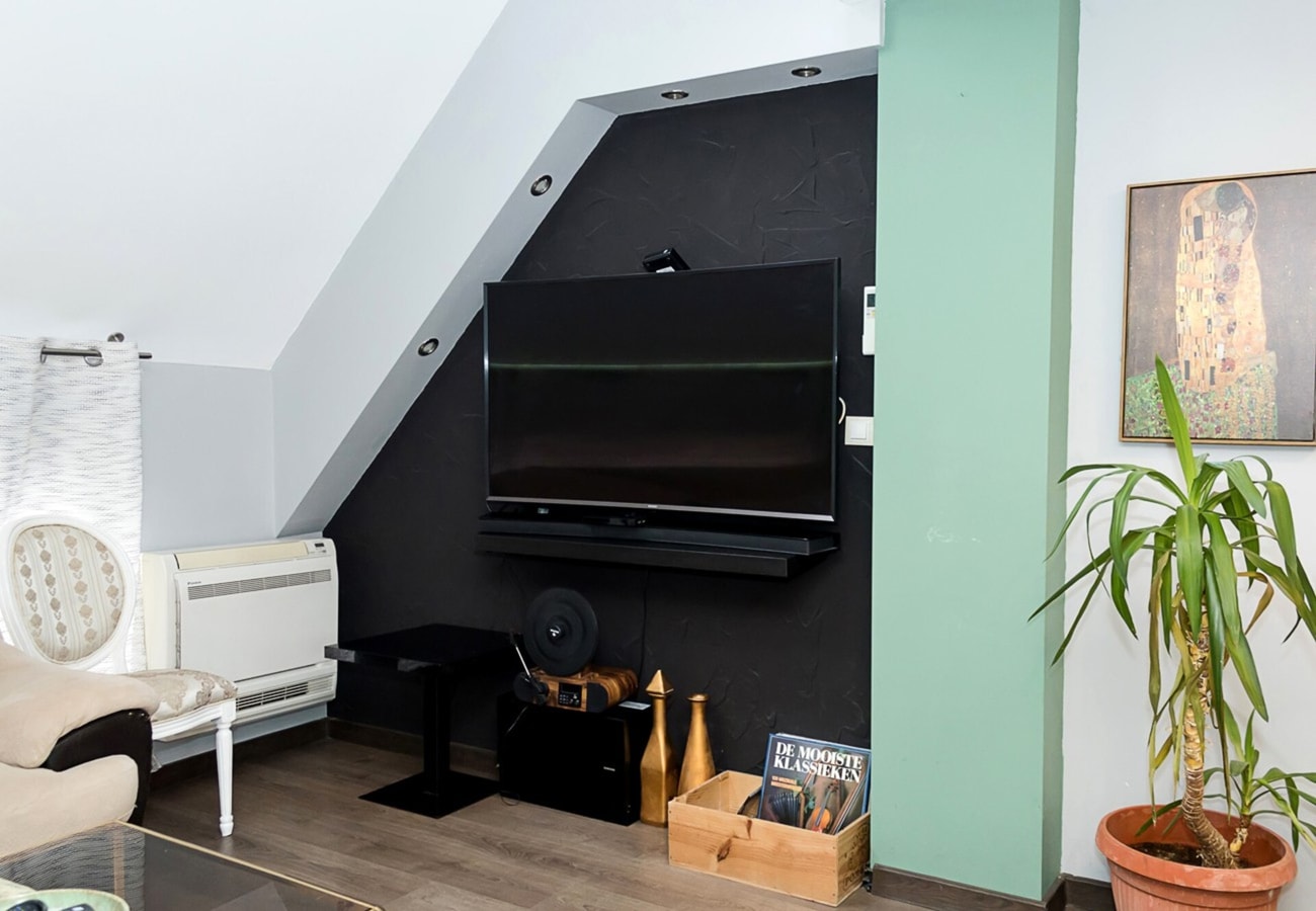 Modern 2-Level Apartment with Balcony in Varna 7 Flat Manager Booking