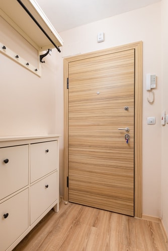 Bright & Cozy 1BD Flat with a Terrace and Parking 14 Flat Manager Booking