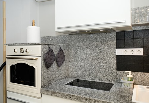 Chic 1BD Flat in St Constantine & Helena Complex 9 Flat Manager Booking