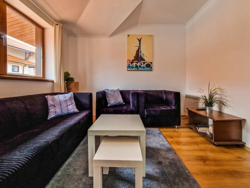 Cedar Lodge 2 Bedroom Apartment 6 Flat Manager Booking