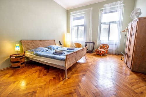 Classy unique style + balcony, next to Mala Strana