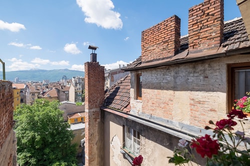 Jazzy · JAZZY off Vitosha Blvd: Feel the Rhythm of Sofia 32 Flat Manager Booking