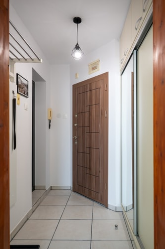 Skyline Studio 16 Flat Manager Booking
