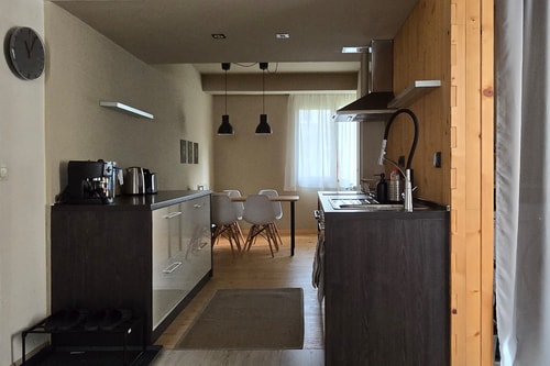 Red Door Apartment 5 Flat Manager Booking