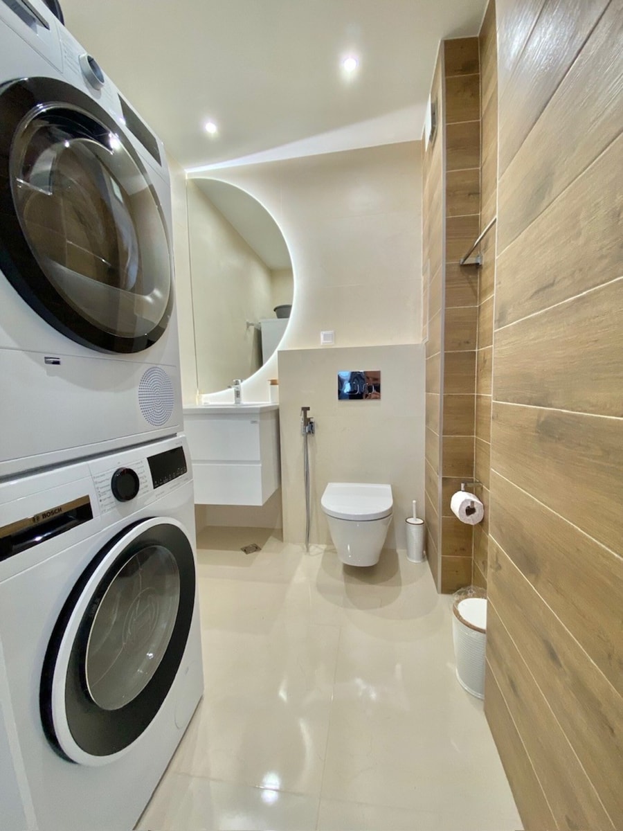 Gran Capital - Mountain View, FREE Parking 10 Flat Manager Booking