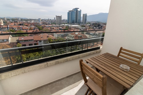 Gran Capital - Top Central Apartment. Free Parking 4 Flat Manager Booking