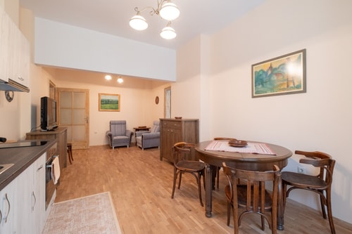 Urban Haven Retreat 7 Flat Manager Booking