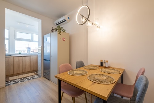 Bright Apartments – 2 Bedroom 3 Flat Manager Booking