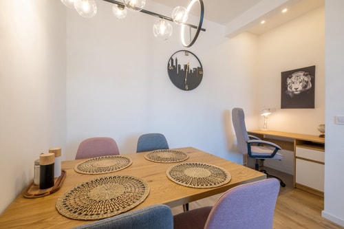 Bright Apartments – 2 Bedroom 36 Flat Manager Booking