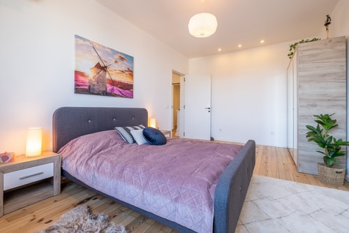 Bright Apartments – 2 Bedroom 7 Flat Manager Booking