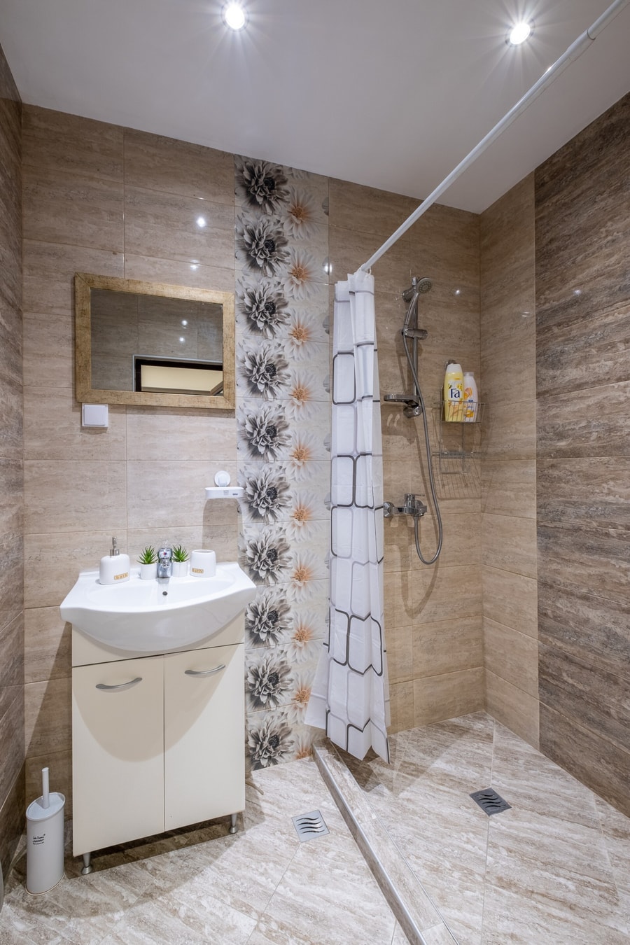 Cozy Homes 1 27 Flat Manager Booking