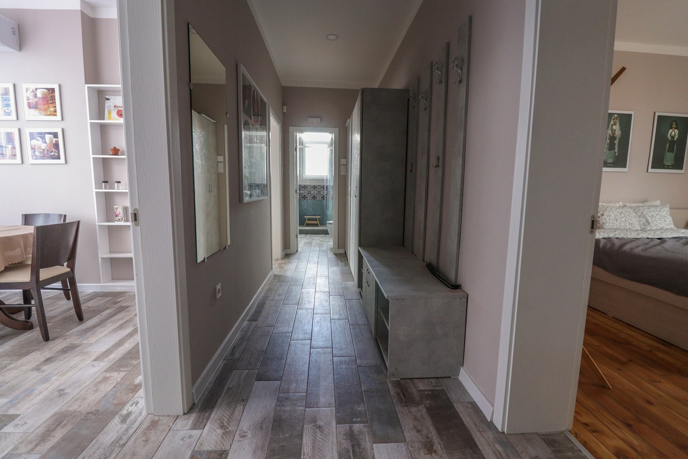 Samuil 93 · New 1930s quiet central apartment w/AC - 2 bedroom 22 Flat Manager Booking