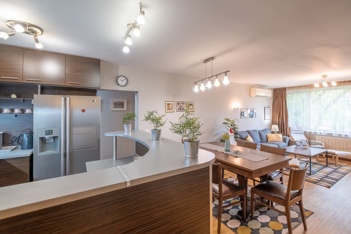 Serdica top center - 3 berdoom cosy apartment 14 Flat Manager Booking