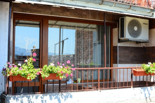 Jazzy · JAZZY off Vitosha Blvd: Feel the Rhythm of Sofia 34 Flat Manager Booking