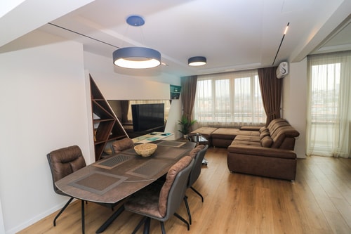 Gran Capital - Top Central Apartment. Free Parking 0 Flat Manager Booking