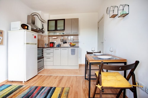 Comfort Zone 5 Flat Manager Booking