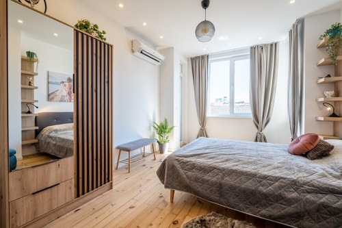 Bright Apartments – 2 Bedroom 16 Flat Manager Booking