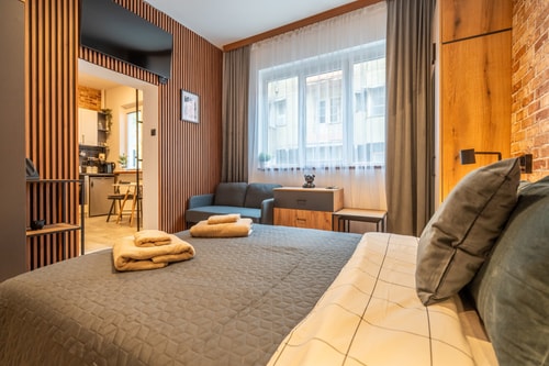 BB Apartment 14 Flat Manager Booking