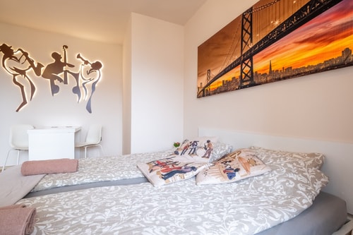 Jazzy · JAZZY off Vitosha Blvd: Feel the Rhythm of Sofia 13 Flat Manager Booking