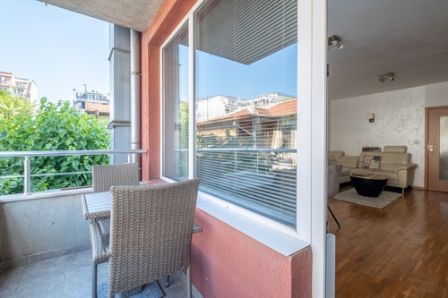 Spacious 1 bedroom apartment in a lively center 21 Flat Manager Booking