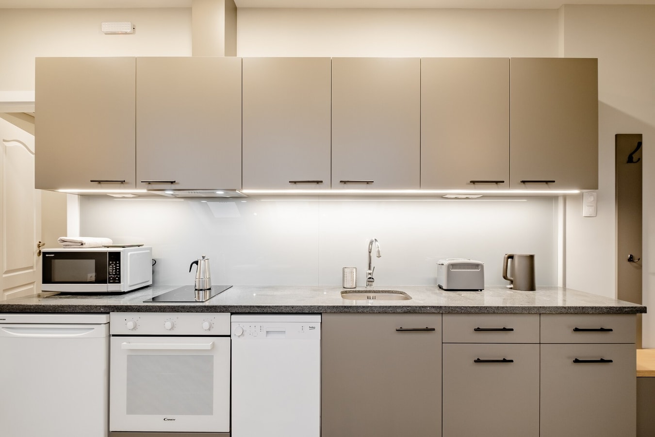 Lofty - 1 bedroom apartment in the heart of Sofia 8 Flat Manager Booking