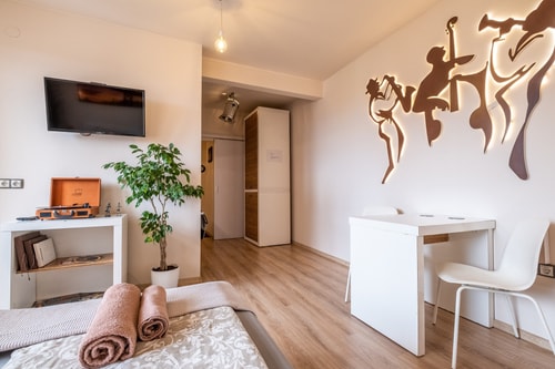 Jazzy · JAZZY off Vitosha Blvd: Feel the Rhythm of Sofia 20 Flat Manager Booking