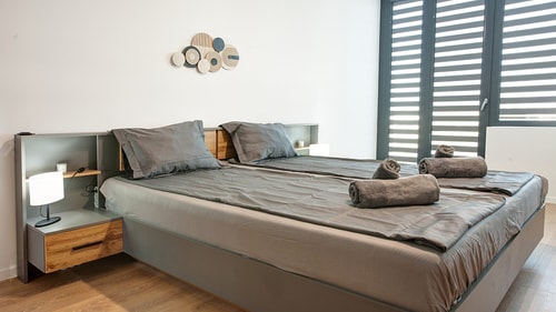 College Flat 1 Flat Manager Booking
