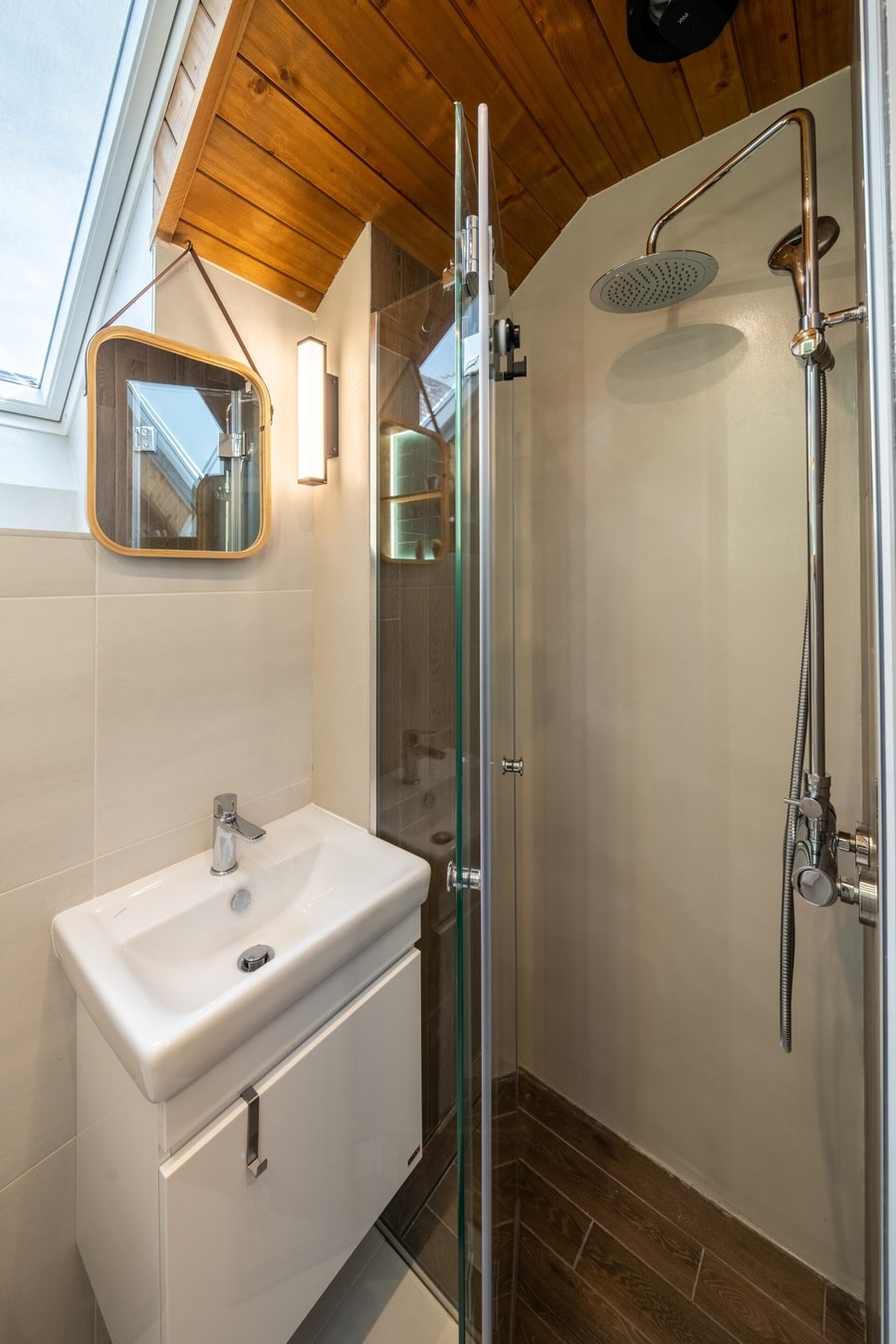 Gurgulyat view - 1 Bedroom Loft 13 Flat Manager Booking