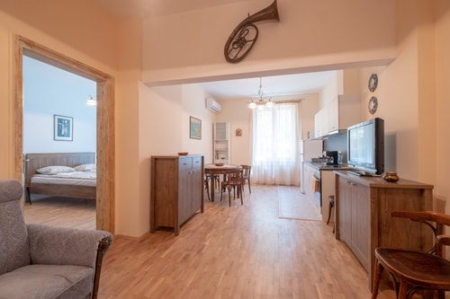 Urban Haven Retreat 3 Flat Manager Booking