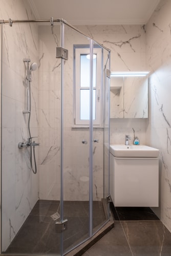 Sofia’s Classy Blu -2 Bedrooms 4 Flat Manager Booking