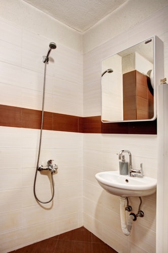 Comfort Zone 11 Flat Manager Booking