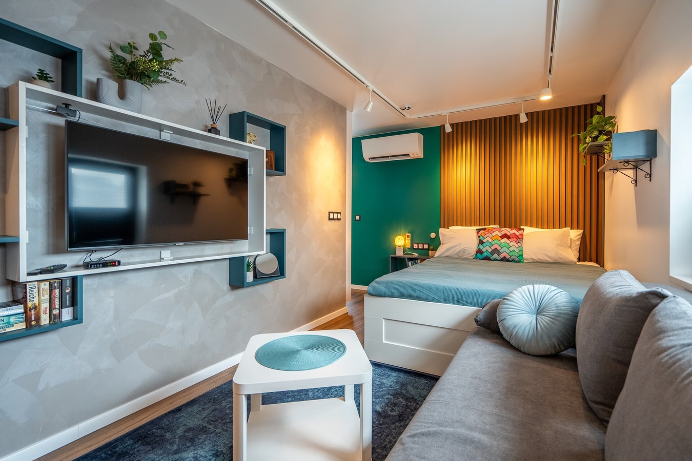 Leafy Loft 10 Flat Manager Booking