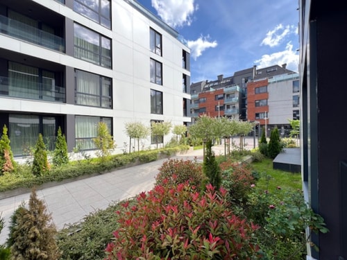 Gran Capital - Vodoley Rose Garden, FREE parking 12 Flat Manager Booking