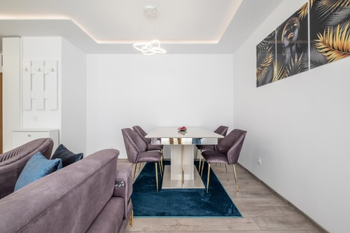 Elegant Deluxe - 2 Bedrooms apt. 10 Flat Manager Booking
