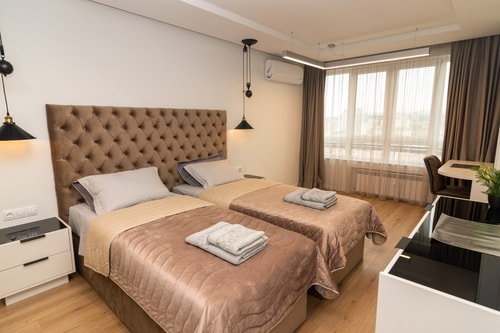 Gran Capital - Top Central Apartment. Free Parking 10 Flat Manager Booking