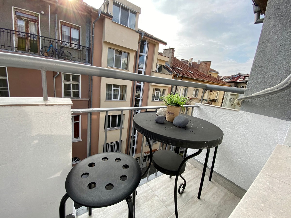 Lovely apartment in the heart of Sofia 2 Flat Manager Booking