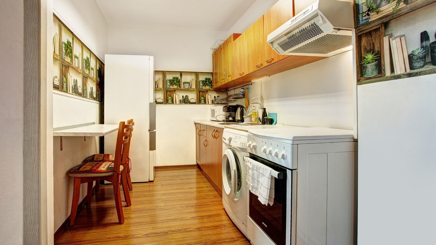 River Apartment 1 Flat Manager Booking