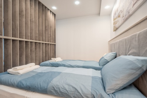 Harmony Suite 4 Flat Manager Booking