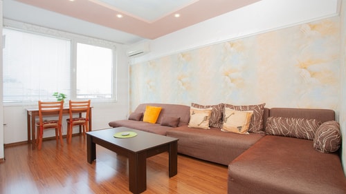River Apartment 6 Flat Manager Booking