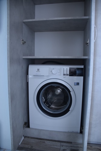 New 1930s quiet central apartment w/AC - 2 bedroom 28 Flat Manager Booking