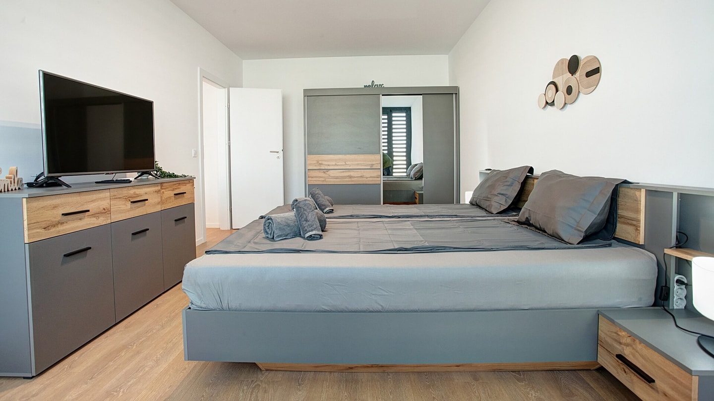 College Flat 10 Flat Manager Booking