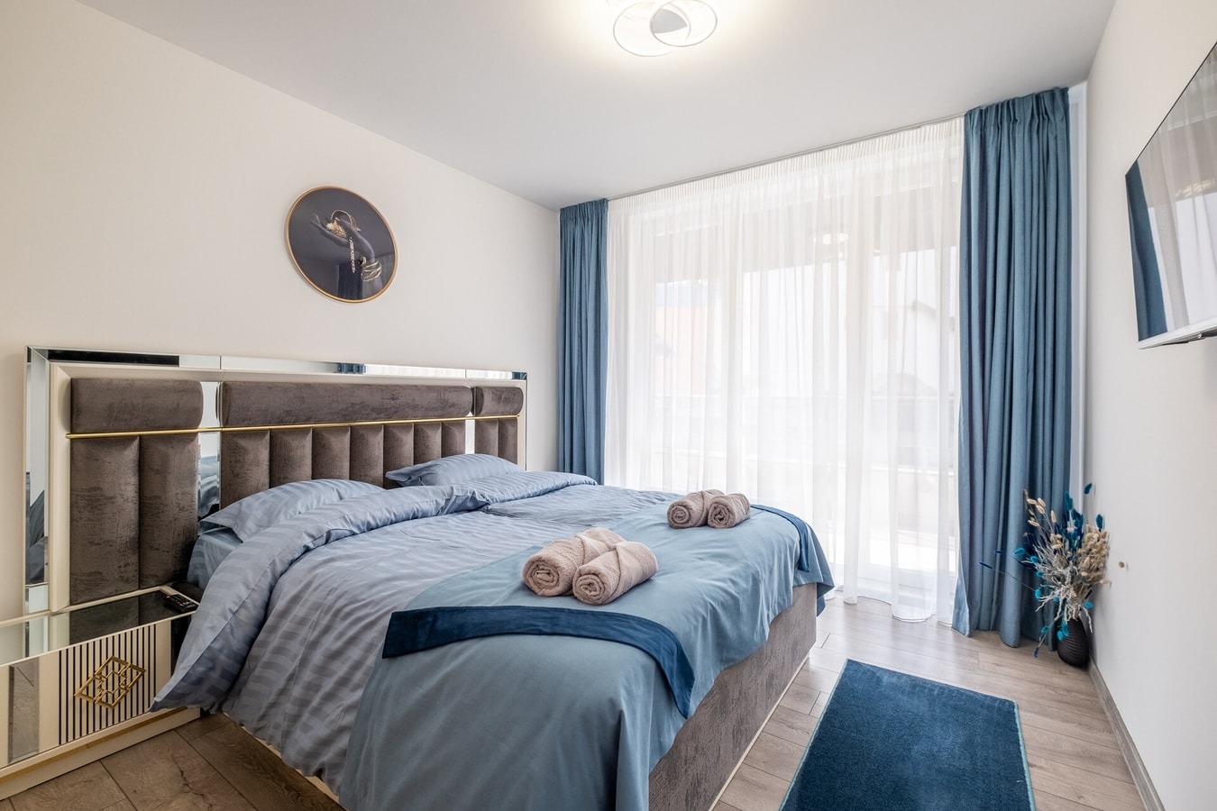 Elegant Deluxe - 2 Bedrooms apt. 3 Flat Manager Booking