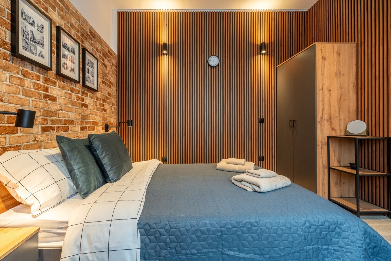BB Apartment 15 Flat Manager Booking