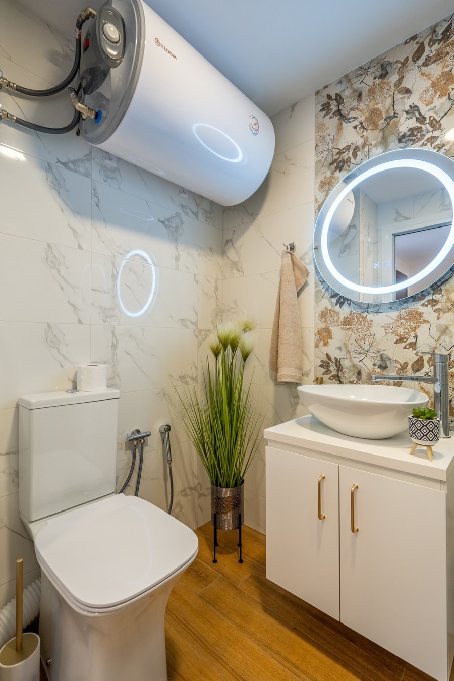 Golden Mountains 17 Flat Manager Booking