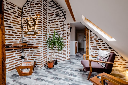 Gramophone · GRAMOPHONE off Vitosha Blvd: the Rhythm of Sofia 0 Flat Manager Booking