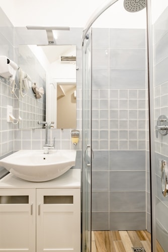 Lofty - 1 bedroom apartment in the heart of Sofia 14 Flat Manager Booking