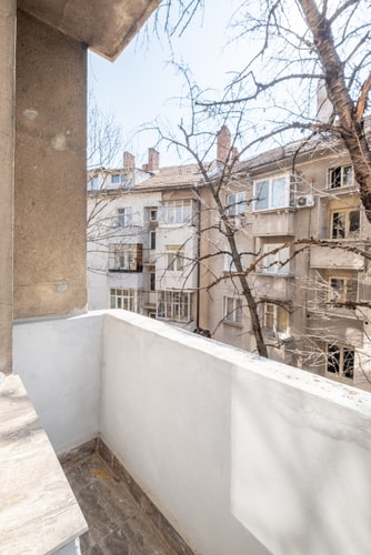 Peaceful downtown location - 2 bedroom apartment 18 Flat Manager Booking