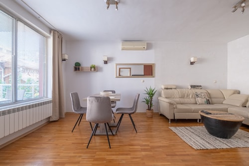 Spacious 1 bedroom apartment in a lively center 8 Flat Manager Booking