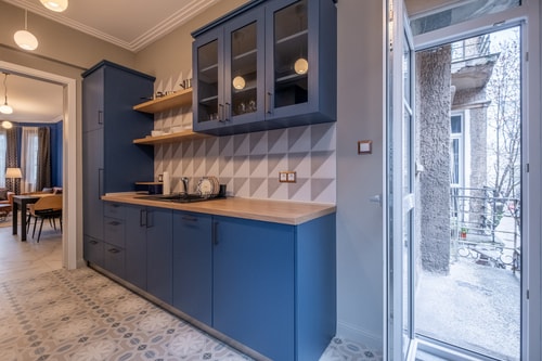 Sofia’s Classy Blu -2 Bedrooms 30 Flat Manager Booking