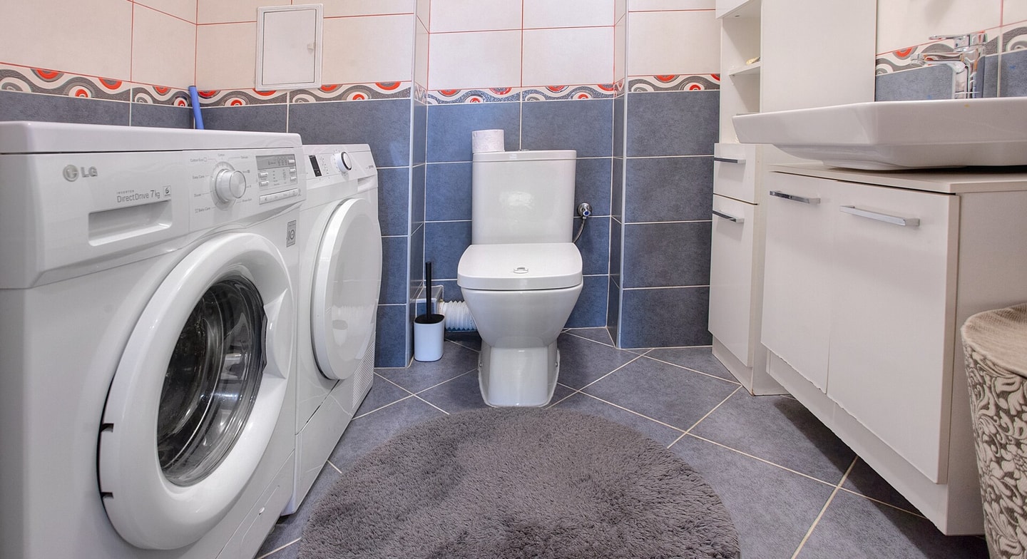 Elevated Living 15 Flat Manager Booking